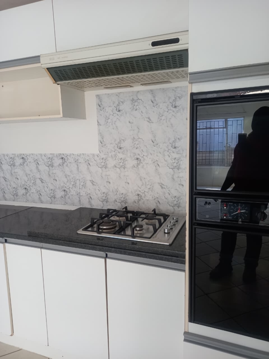 2 Bedroom Property for Sale in Oudorp North West